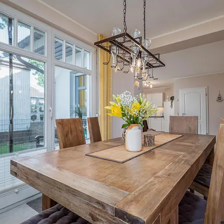 Haus Meeresrauschen 1 * Zingst